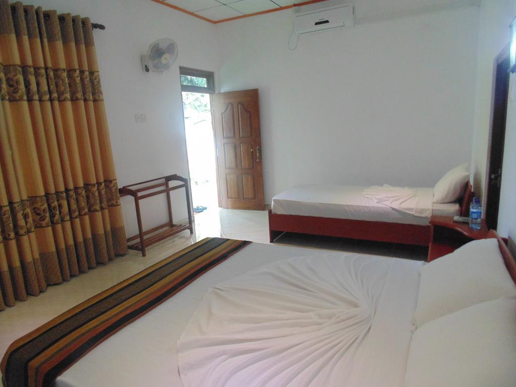 White Eagle Hotel Sigiriya Bilik gambar